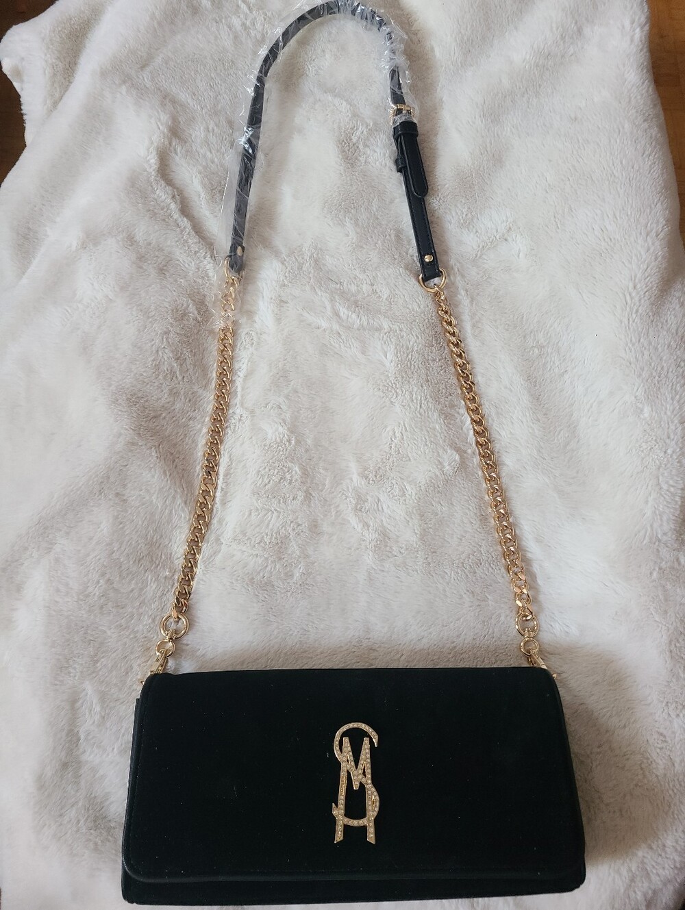 Steve Madden Suede Slingbag